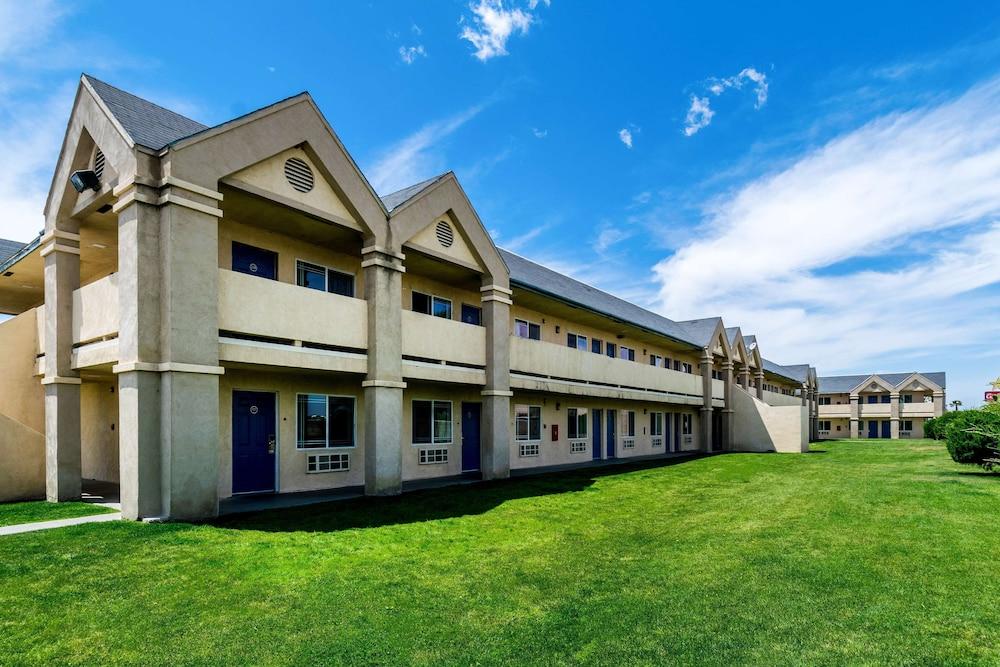 Motel 6-Buttonwillow, Ca Central Bagian luar foto